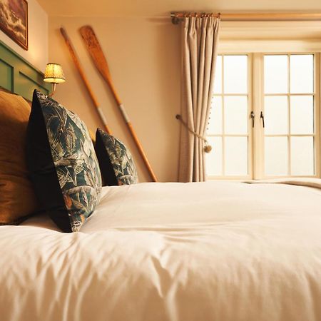 Hotel The Rising Sun Saint Mawes Esterno foto