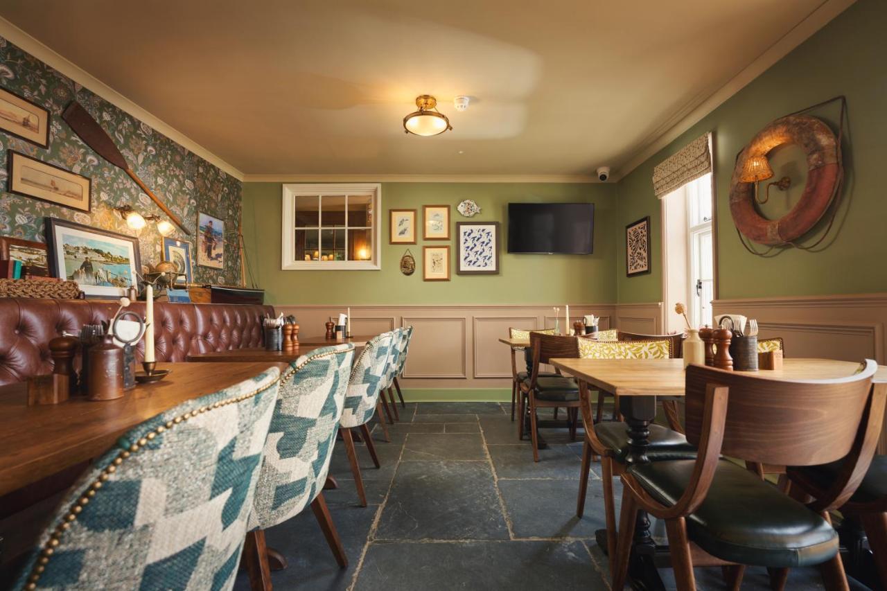 Hotel The Rising Sun Saint Mawes Esterno foto