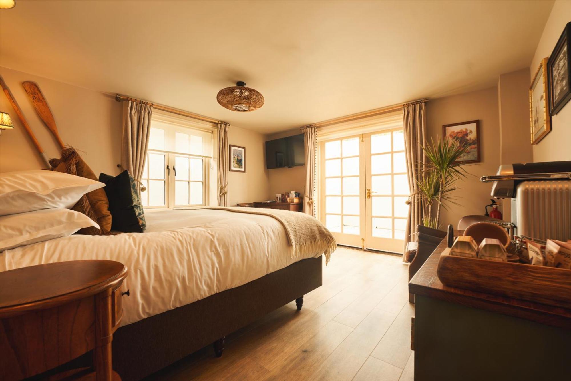 Hotel The Rising Sun Saint Mawes Esterno foto